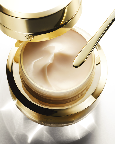 VOLUMIZING CREAM SUPREME